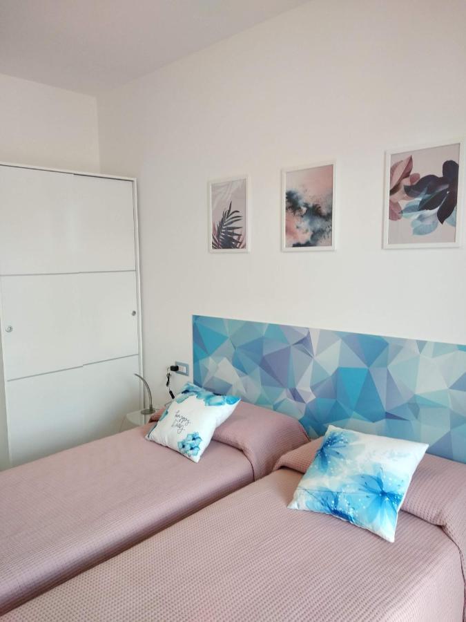 Blue Sky Garda - Zaffiro Apartman Malcesine Kültér fotó