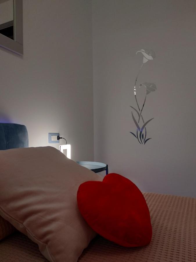 Blue Sky Garda - Zaffiro Apartman Malcesine Kültér fotó